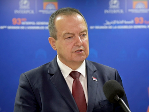 Ивица Дачић примљен у болницу, прикључен на респиратор