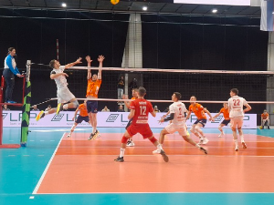 Раднички елиминисан у квалификацијама за ЛШ, такмичење наставља у Купу ЦЕВ