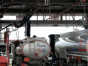 Рафинерија Панчево почела процес обуставе рада, држава обезбеђује платни промет са НИС-ом до краја недеље