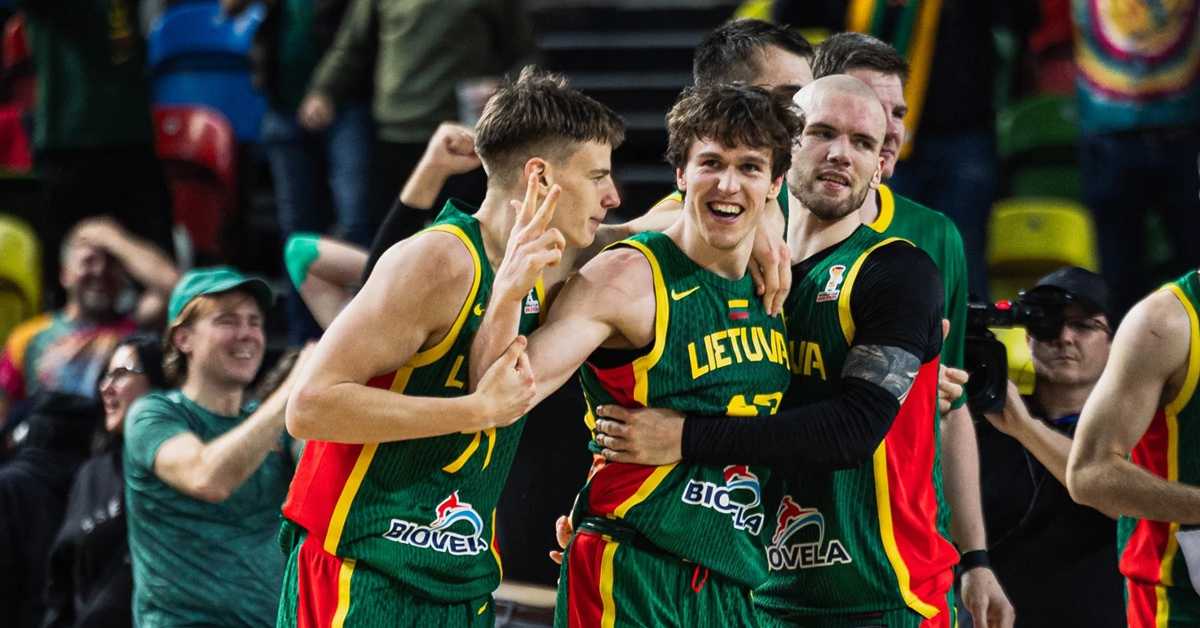 Исланд изненадио Италију, литвански Мекгрејди донео славље уз звук сирене