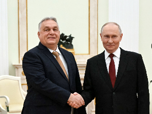 Састали се Путин и Орбан у Кремљу; ЕУ: Интензивни разговори о коришћењу замрзнуте руске имовине