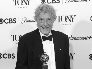 Славни драмски писац, Том Стопард, преминуо у 89. години