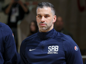 Суспензија и новчана казна за Алимпијевића због критиковања судија