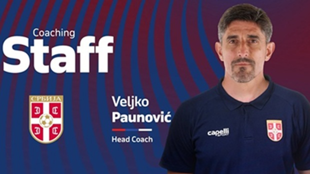 Стручни штаб Вељка Пауновића - бивши играч Јунајтеда, 