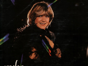 Портрет – Сенка Велетанлић