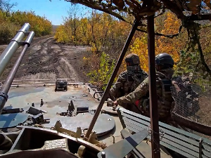 Русија наставља офанзиву на истоку Украјине; Кијев добија наоружање и новац са Запада