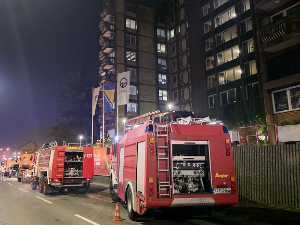 Медији: Пожар у Дому пензионера у Тузли, страдало више особа