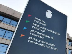 Одређен притвор држављанки БиХ осумњиченој да је ножем напала полицајца