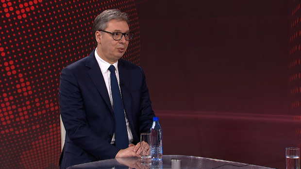 Вучић за РТС: Наредна седмица кључна за проналажење решења за НИС, очекујем да у понедељак или уторак затражимо изузеће од америчких санкција