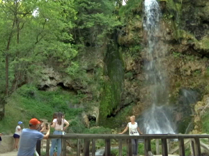 Празнични продужени викенд – највише волимо Златибор и опуштање у бањама