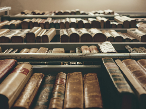 Лажне вести постоје од изума језика и писма – Библиотека фиктива открива историју обмане