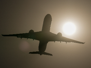 После софтвера нови проблеми за Ербасов А320, споран квалитет металних панела