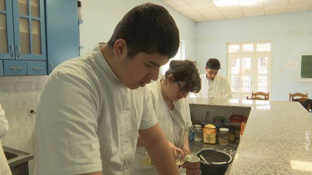 Инклузија: Наша срећа се радом ствара (R)