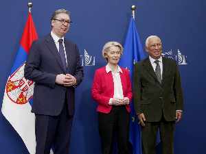 Вучић после радне вечере у Бриселу: Србија чврсто привржена чланству у ЕУ и остаје поуздан и одговоран партнер