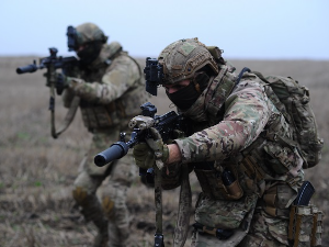 Фицо у писму Кости: Словачка неће финансирати украјинску војску; Зеленски: Оштећен цивилни брод у луци Чорноморск