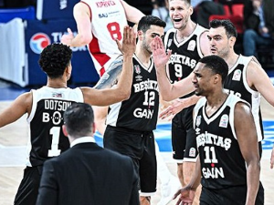 Велики дуел српских тренера у Турској - Алимпијевић преко Бараћа до 11-0