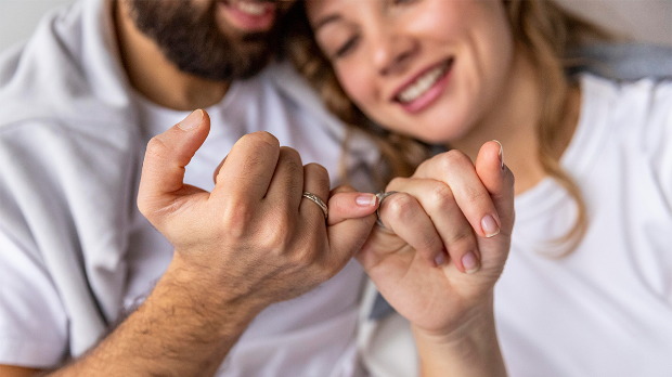 На табели моногамије, људи су изнад мерката, али испод даброва