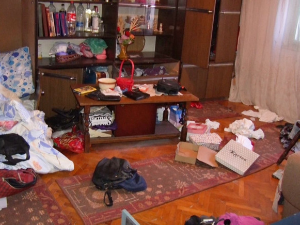 Обијена кућа породице Гачић у Угљару на Косову и Метохији