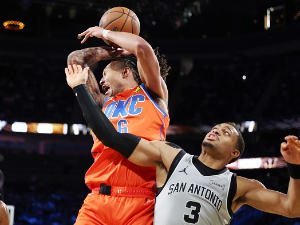 Пала је "непобедива" Оклахома - Спарси у финалу НБА купа