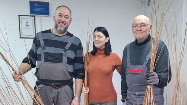 Долази зима