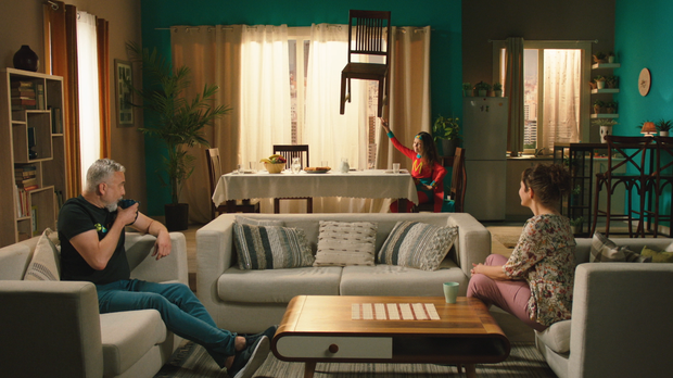 Мина прелази нивое