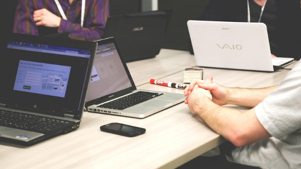 Пословна клима у Србији из угла компанија – очекују ли бољу прилику за инвестирање