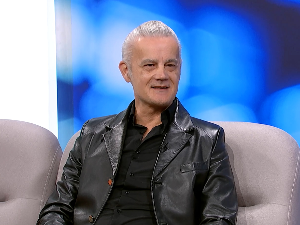 Објављен нови сингл Дејана Поповића „Шта још да јој дам