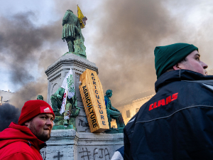 Брисел: Протест европских пољопривредника због најављеног трговачког споразума са државама Јужне Америке