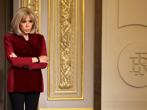 Скандал Брижит Макрон тресе Француску, поднета тужба против прве даме