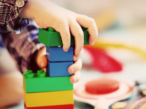 Јутарњи програм из три студија