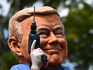 Трамп и Тито из централне Америке, све је отишло у Хондурас