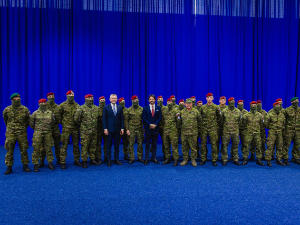 Петер Пелегрини посетио словачки контингент КФОР-а