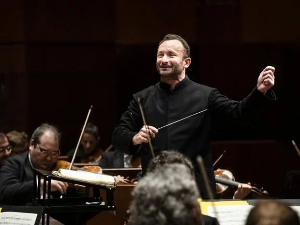 Новогодишњи гала концерт Берлинске Филхармоније и тенора Бенжамена Бернхајма