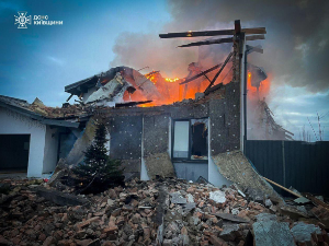 Ракетни удар на Запорожје; дронови напали фабрику у руској Тулској области