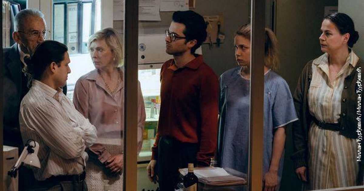 Савремена српска драма (и њена криза) 