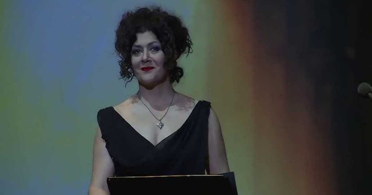 Дивна Љубојевић и Мелоди: Источник 