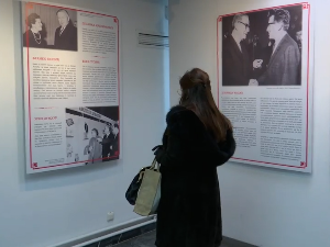 Између сумње и уметности: изложба „Андрић: прича остаје“ у Библиотеци града Београда