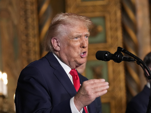 Трамп: САД покренуле нападе на мете Исламске државе у Нигерији