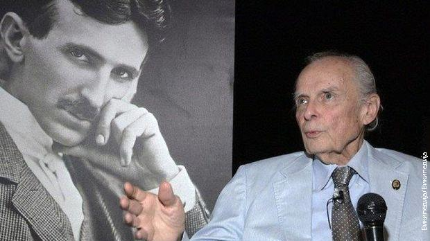 Образовно огледало: Теслин унук