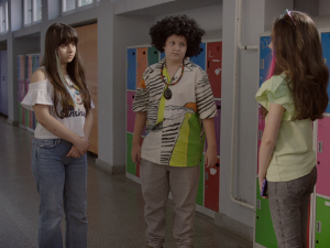 Мина прелази нивое