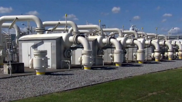 Вучић: Имамо договор са Русијом о продужењу снабдевања гасом до 31. марта; Гаспром преговара са МОЛ-ом о продаји удела у НИС-у 