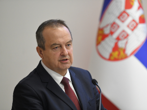 Ивица Дачић пребачен са интензивне неге на одељење Клинике за пулмологију