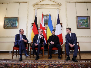 Састанак Зеленског са европском тројком у Лондону; Стармер: Мировни споразум мора да буде праведан