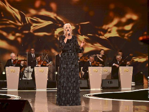 Запис у времену - 90 година Народног оркестра РТС-а 