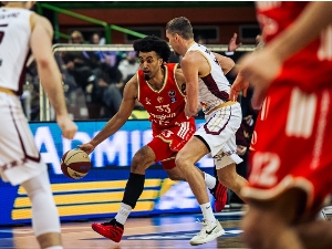 Звезда се победом у Сарајеву над Босном загрејала за први евролигашки 