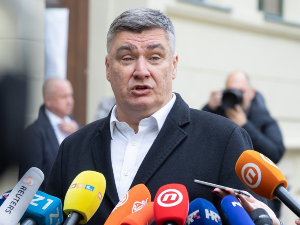 Милановић: Док у Хрватску стигне ново оружје могу проћи два светска рата