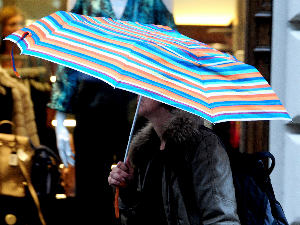 Облачно, местимично са краткотрајном кишом - промолиће се и сунце