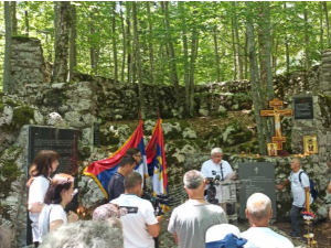 Јаме на Јадовном