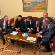 Зеленски и "коалиција вољних" разговарала телефоном са Трампом о примирју; Москва: Украјинци покушавају да пробију границу