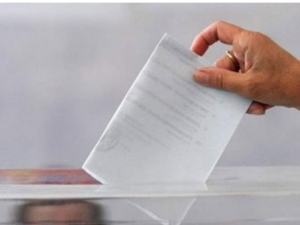 Изборна трка за одборнике у Мајданпеку и Кули